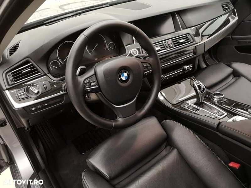 BMW Seria 5 525d xDrive Aut. Luxury Line - 11