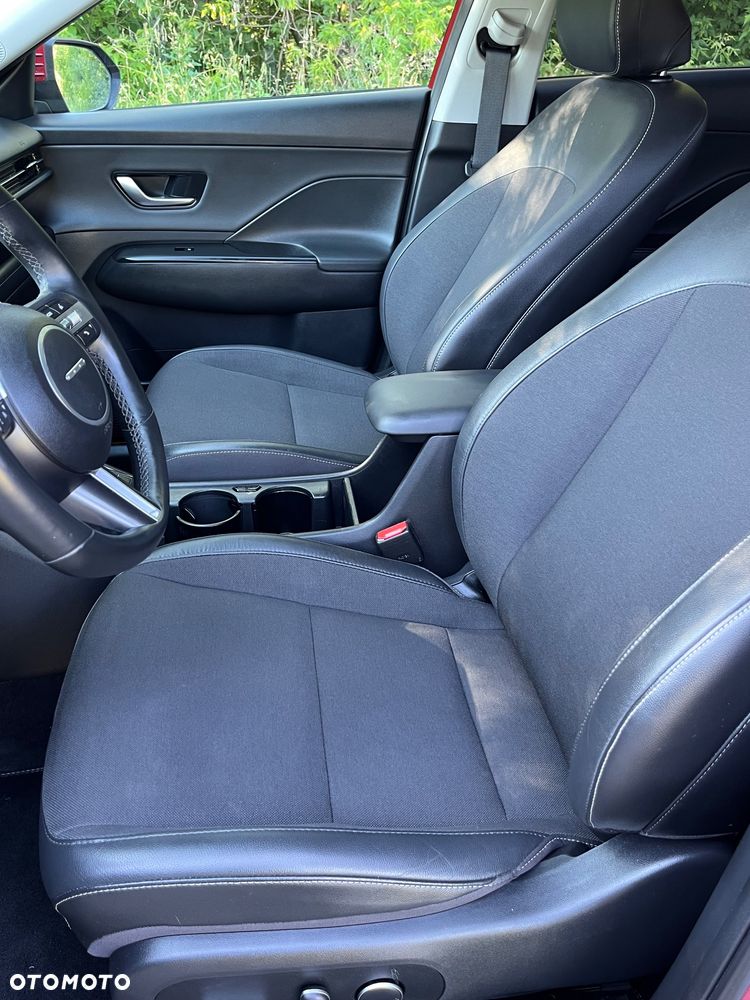 Hyundai Kona 1.6 GDI Hybrid Platinum DCT - 17