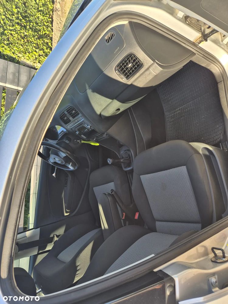 Volkswagen Polo - 17