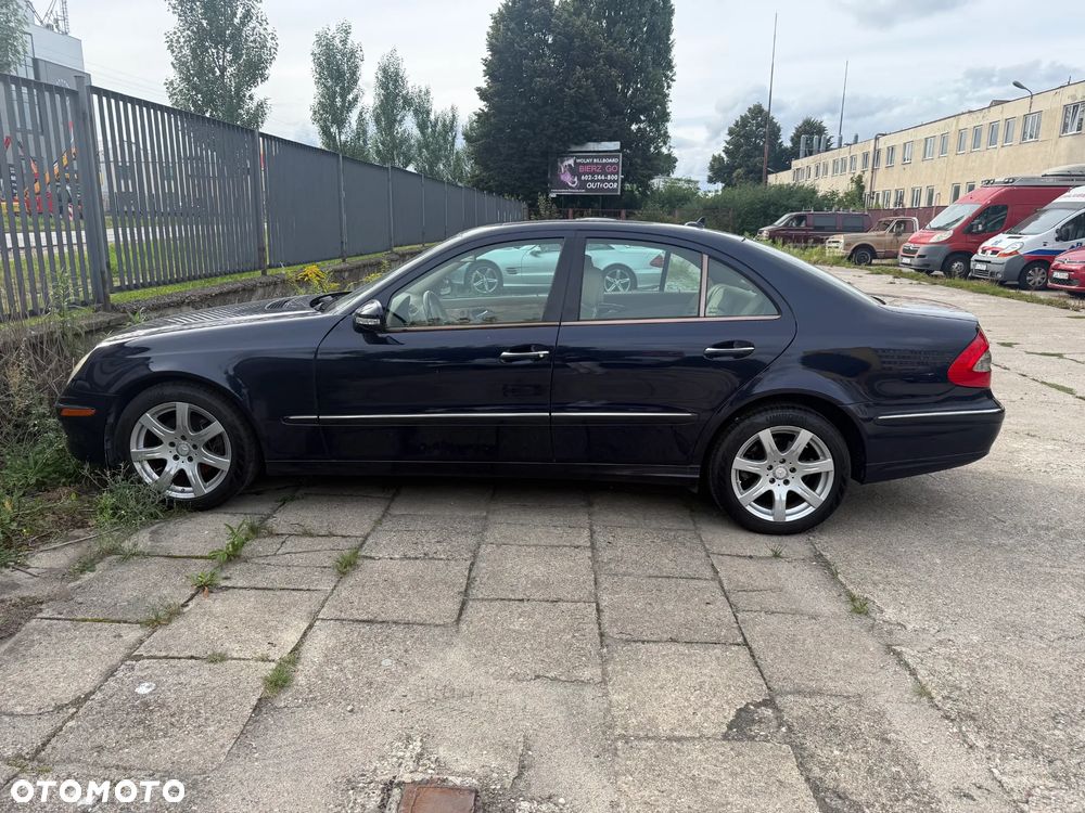 Mercedes-Benz Klasa E 350 4-Matic - 35