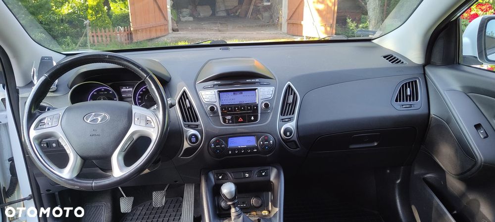 Hyundai ix35 1.7 CRDi 2WD blue Style - 11