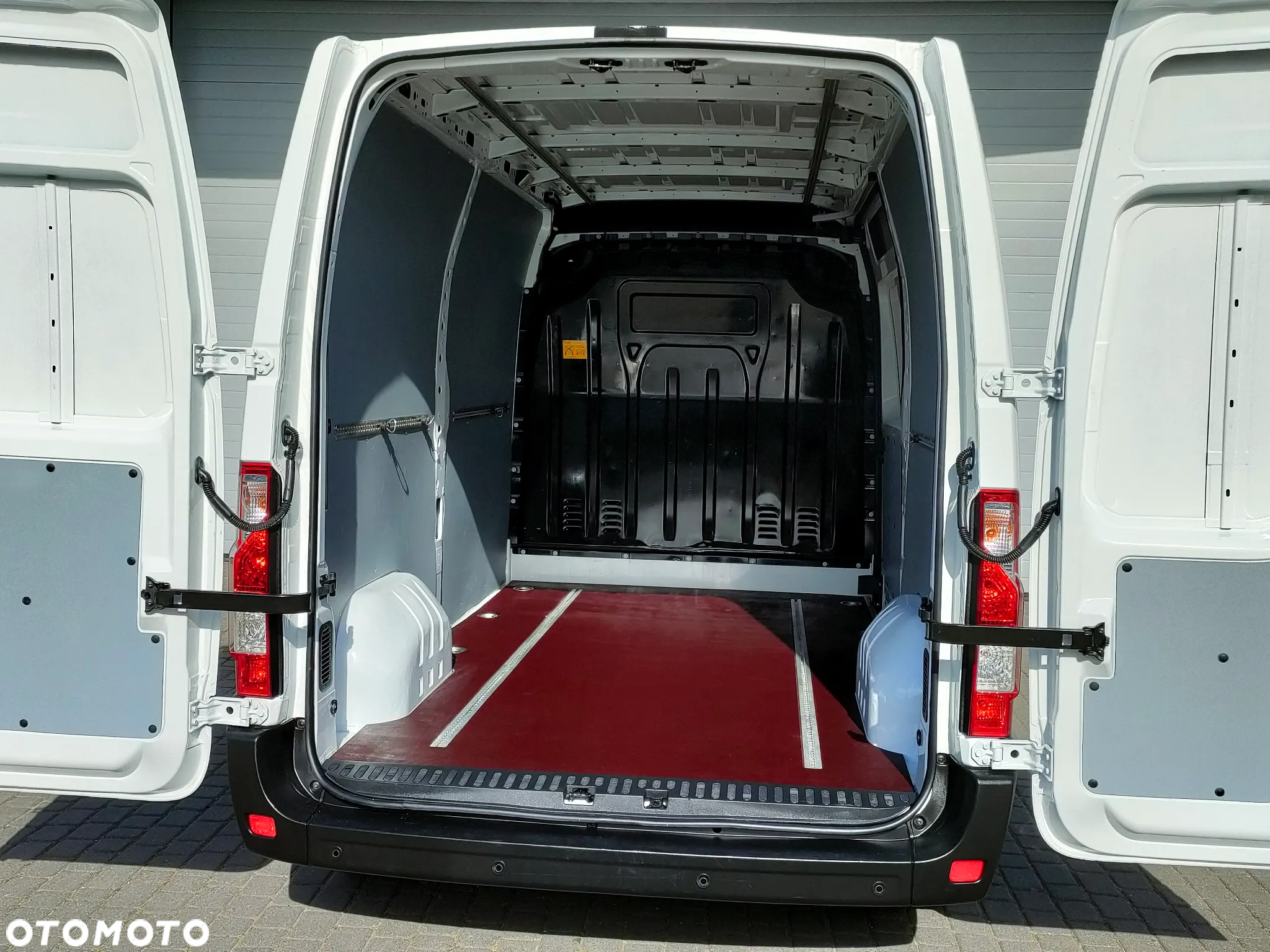 Opel Movano - 28