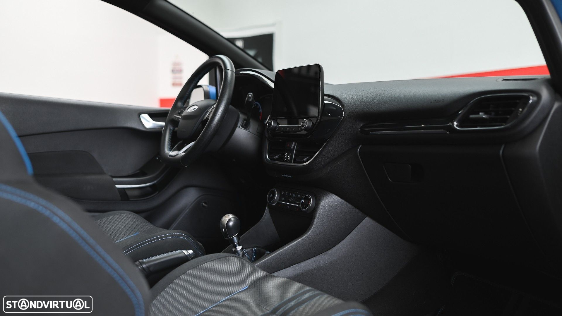 Ford Fiesta 1.5 EcoBoost S&S ST X - 34