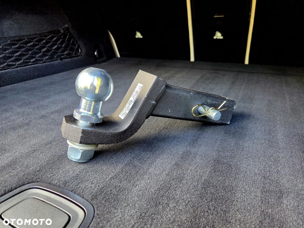 Mercedes-Benz GLE - 11