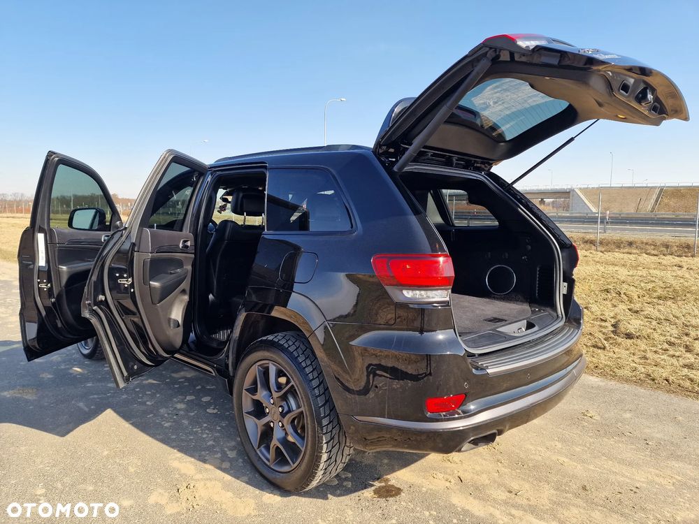 Jeep Grand Cherokee 3.6 V6 Overland Summit - 36