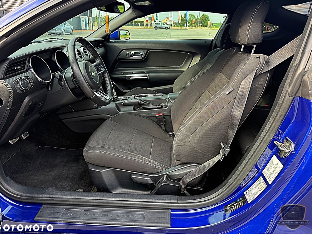 Ford Mustang - 5