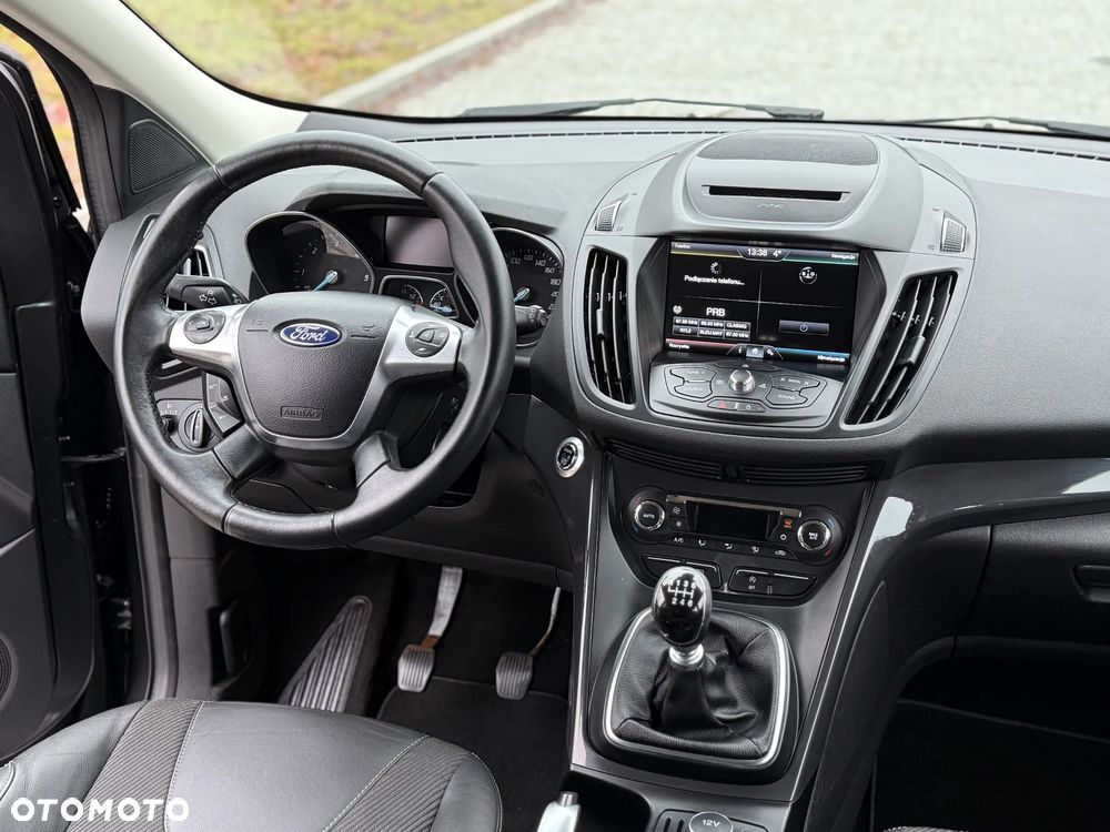 Ford Kuga 2.0 TDCi 2x4 Titanium - 7