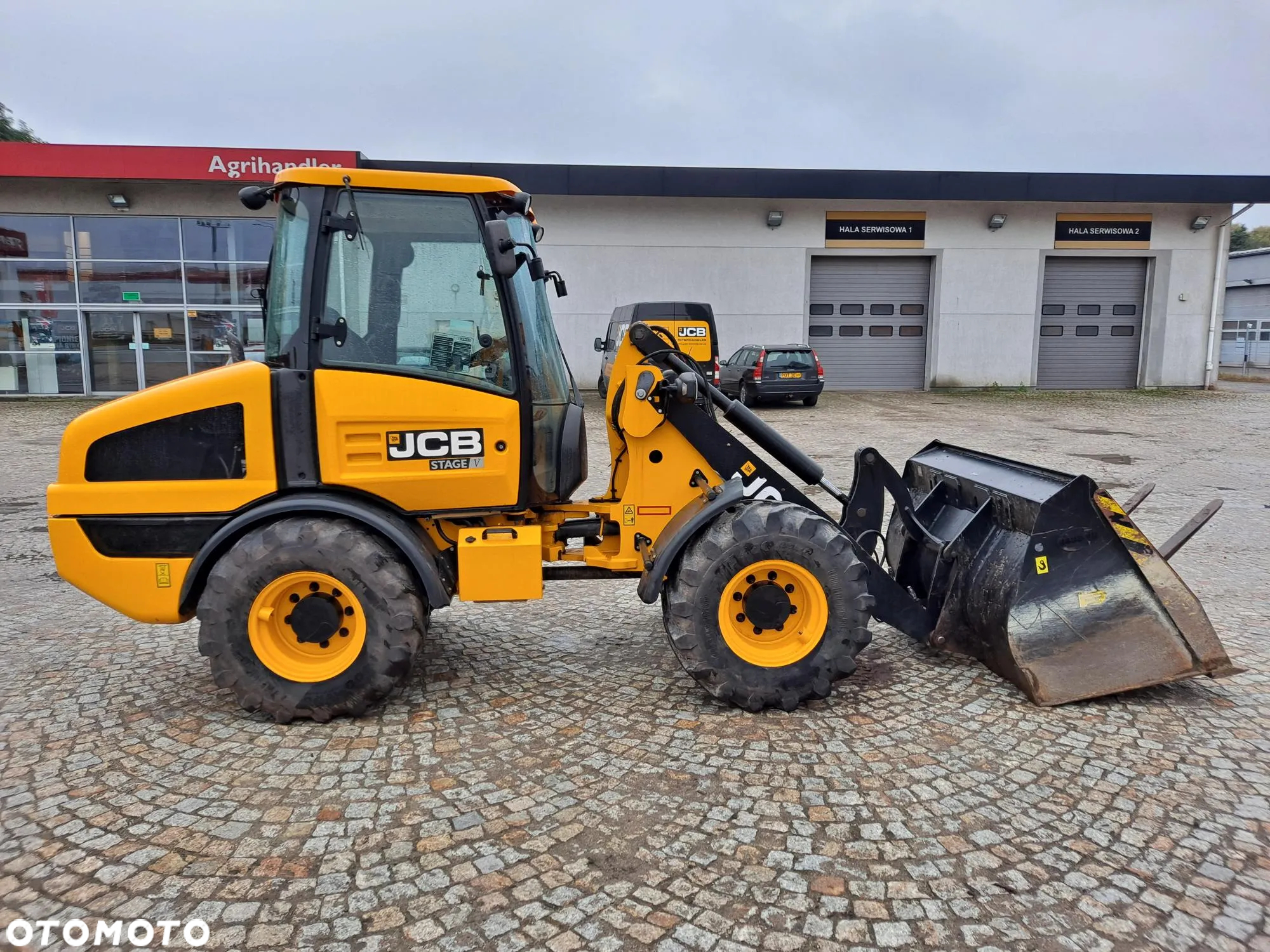 JCB 406 - 6