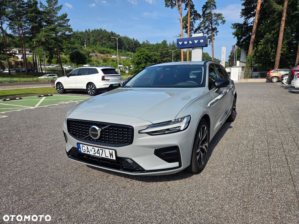 Volvo V60 B4 B Plus Dark - 2