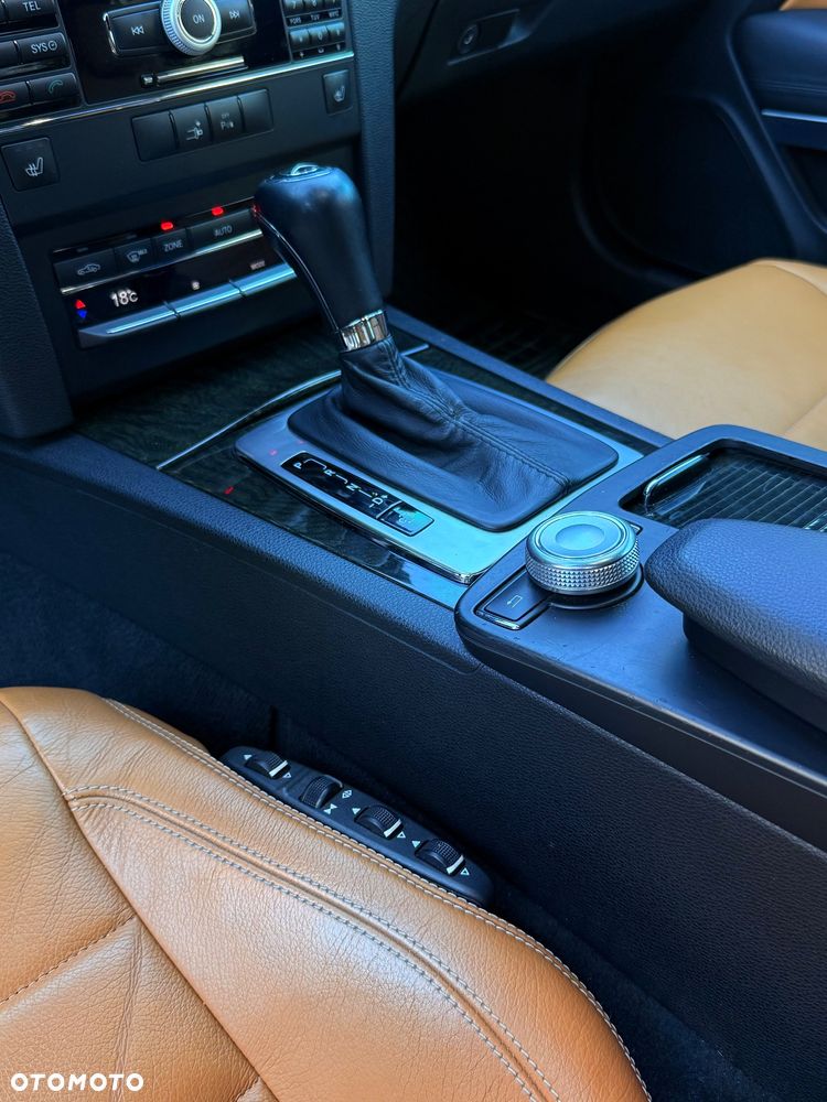 Mercedes-Benz Klasa E 250 CGI BlueEffICIENCY - 14