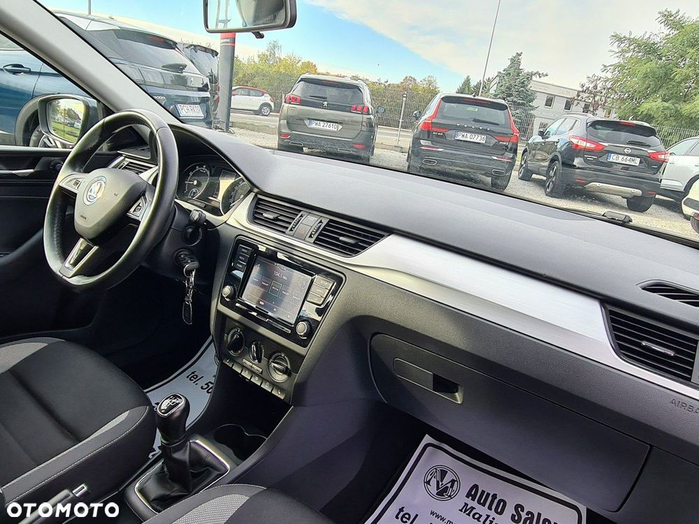 Skoda RAPID 1.0 TSI Ambition - 30