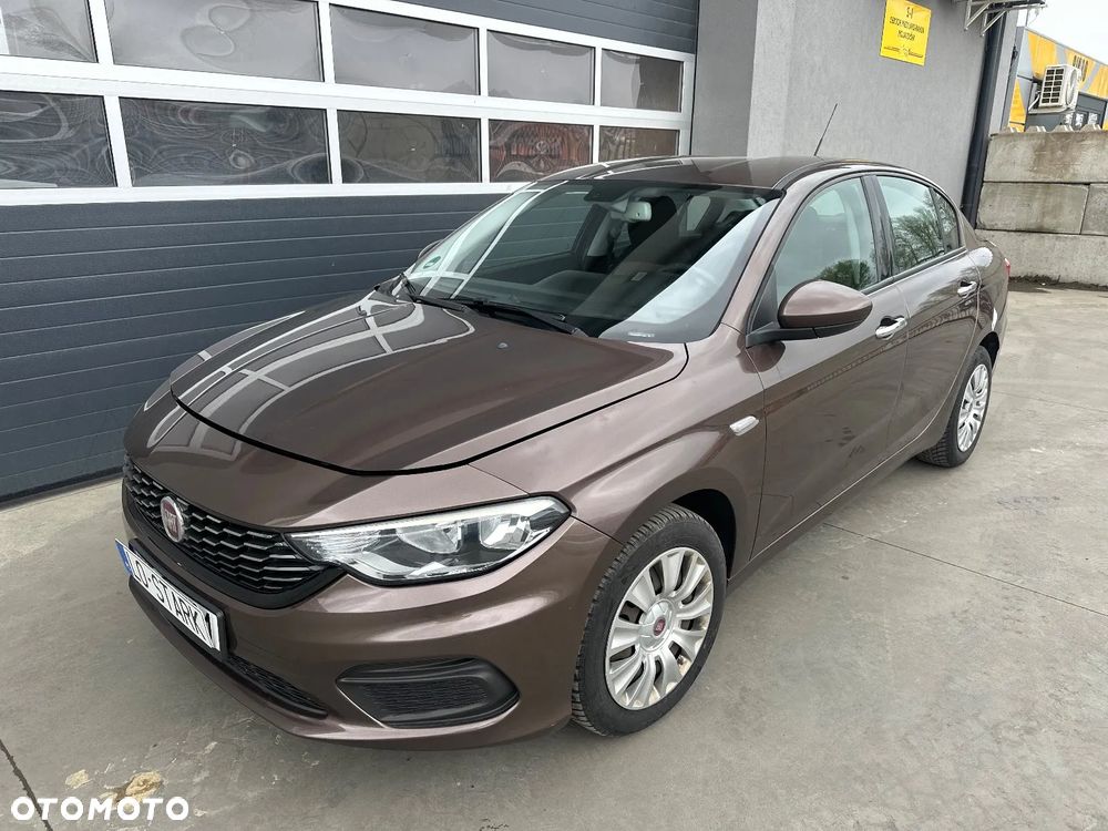 Fiat Tipo 1.6 E-Torq 16v Easy - 1