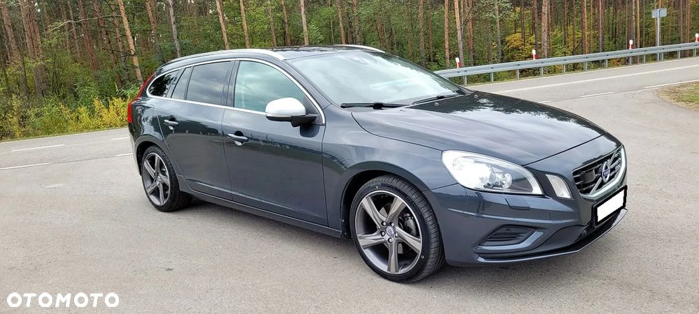 Volvo V60 D3 Geartronic R-Design - 6