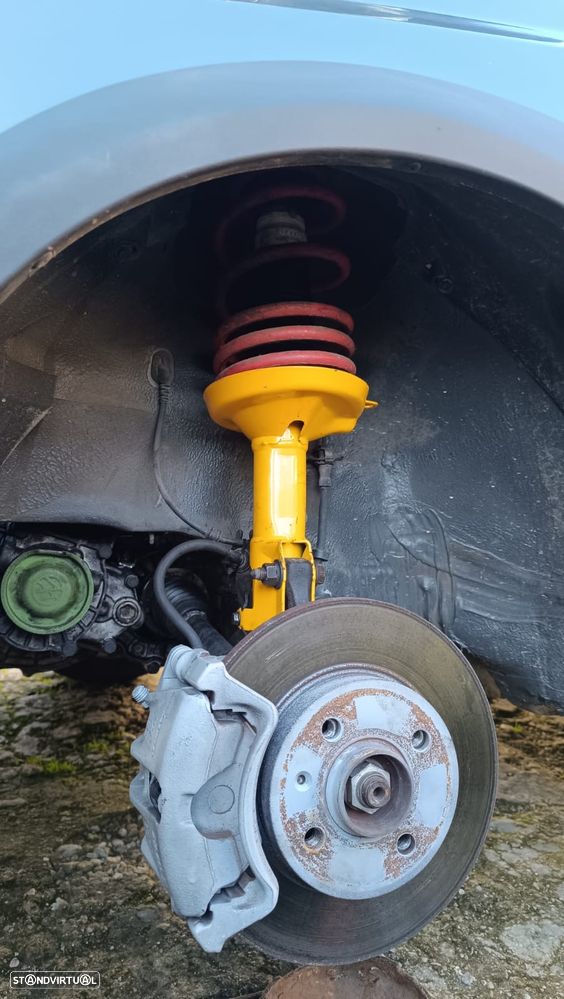 VW Golf 1.6 GT Special - 4