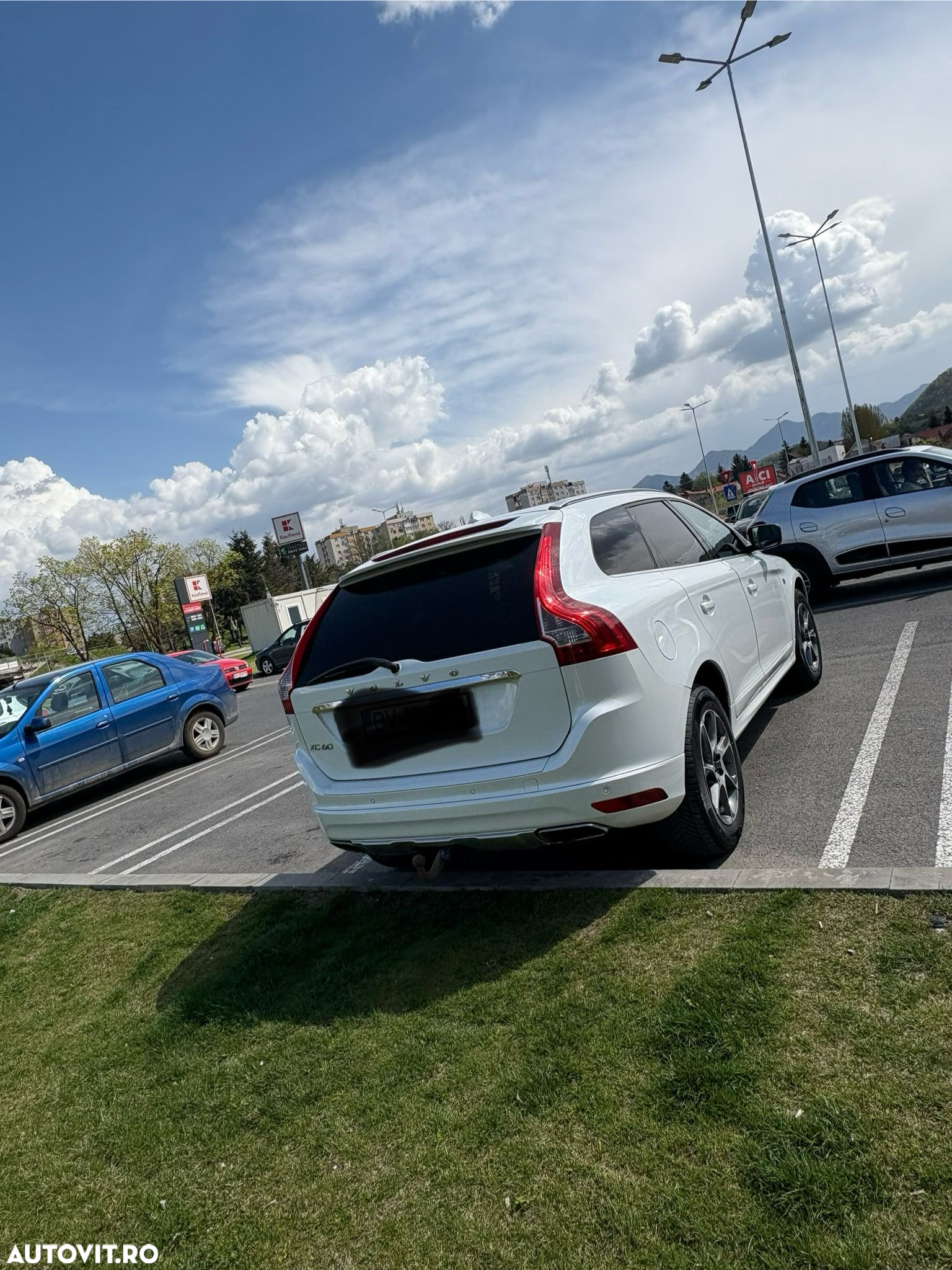 Volvo XC 60 D4 AWD Geartronic Ocean Race - 2