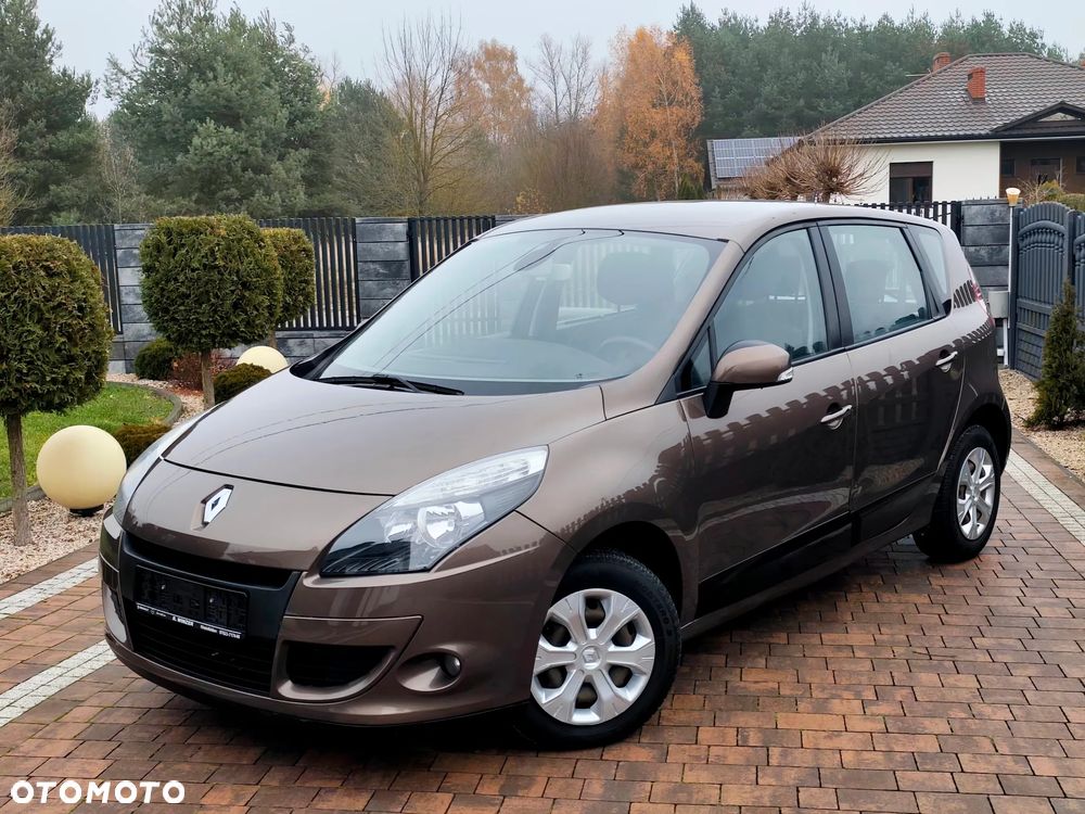 Renault Scenic - 11
