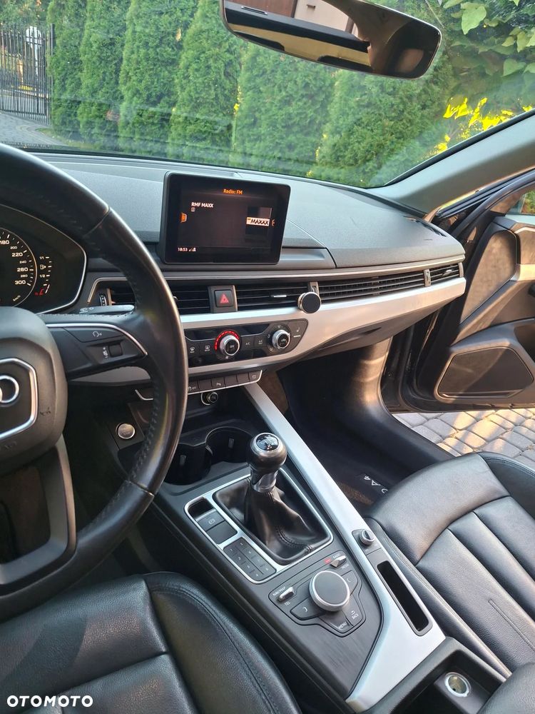 Audi A4 Avant 2.0 TDI - 17