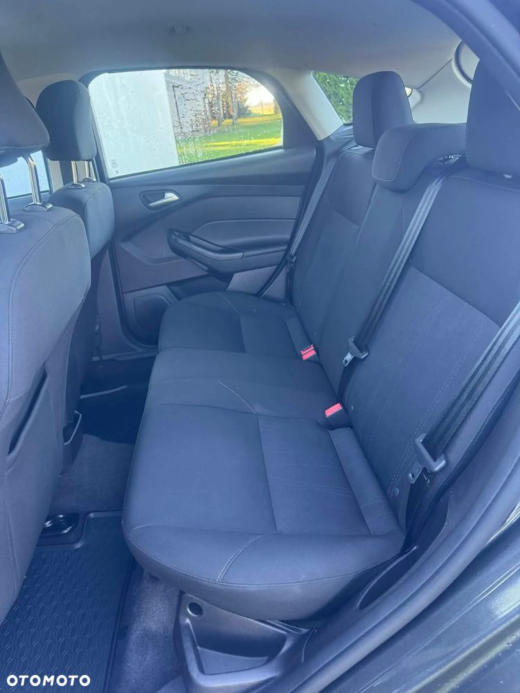 Ford Focus - 17