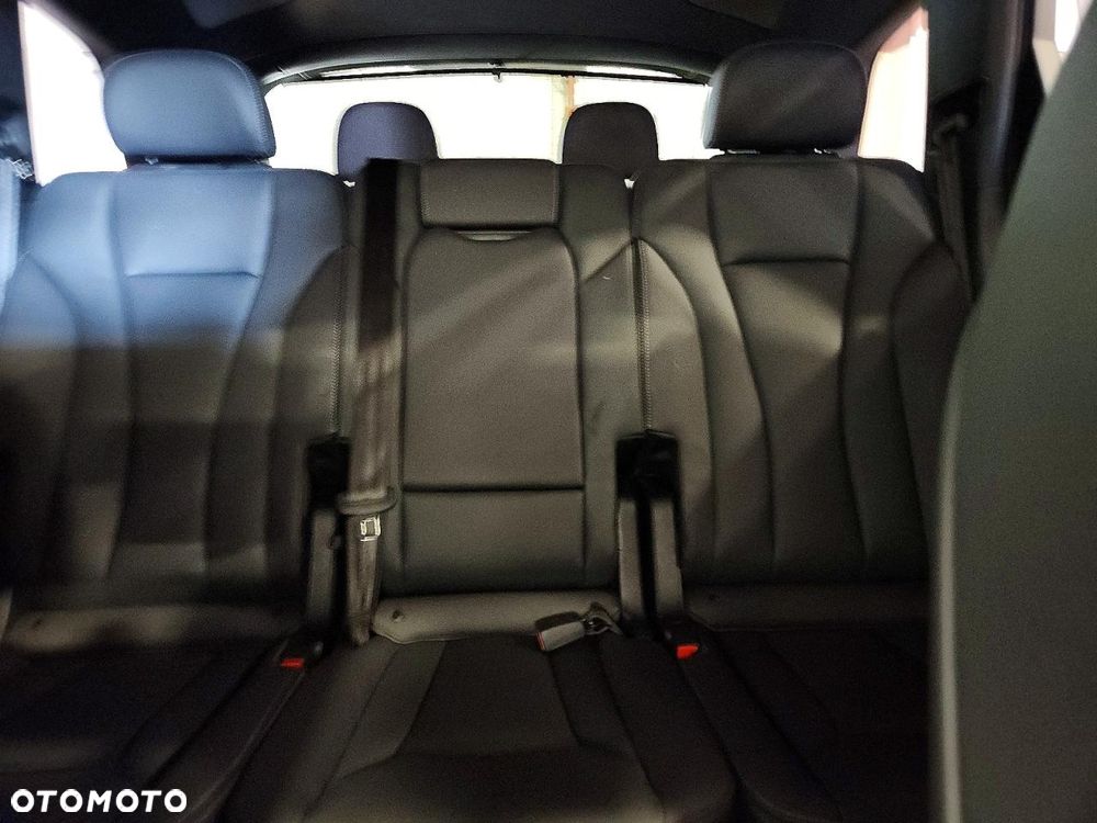 Audi Q7 3.0 TFSI Quattro Tiptronic - 11