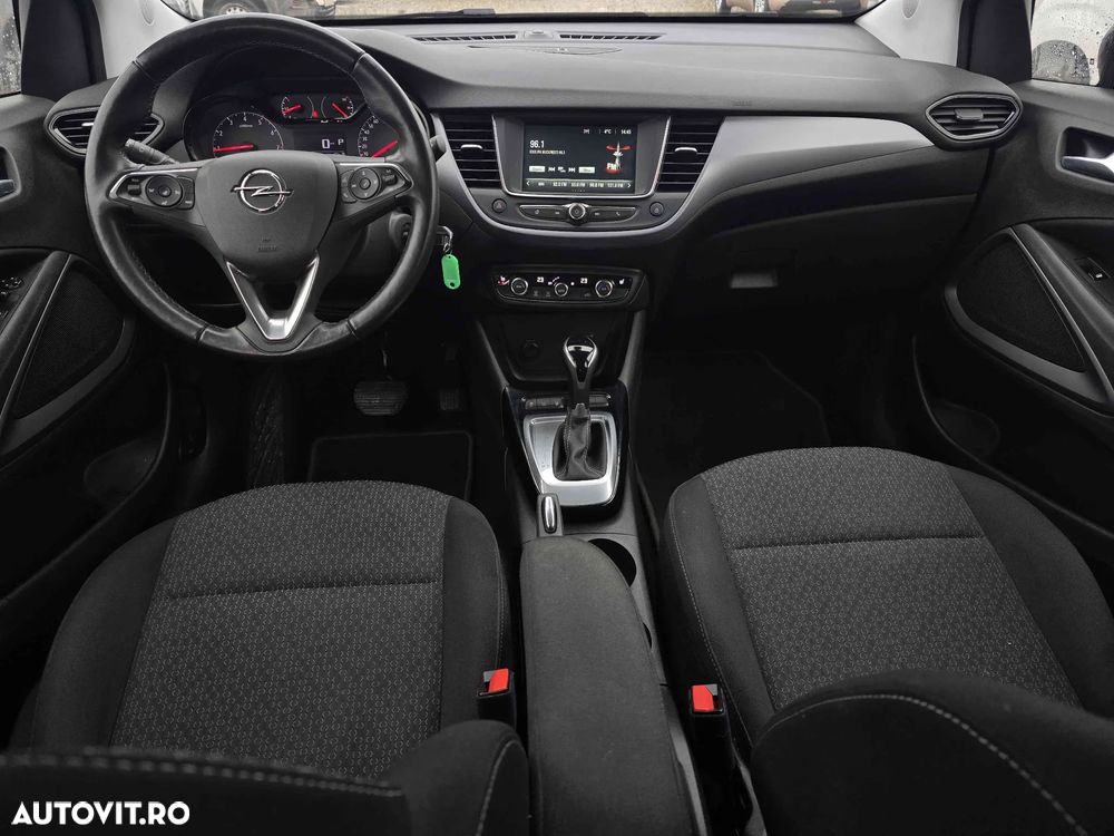 Opel Crossland - 15