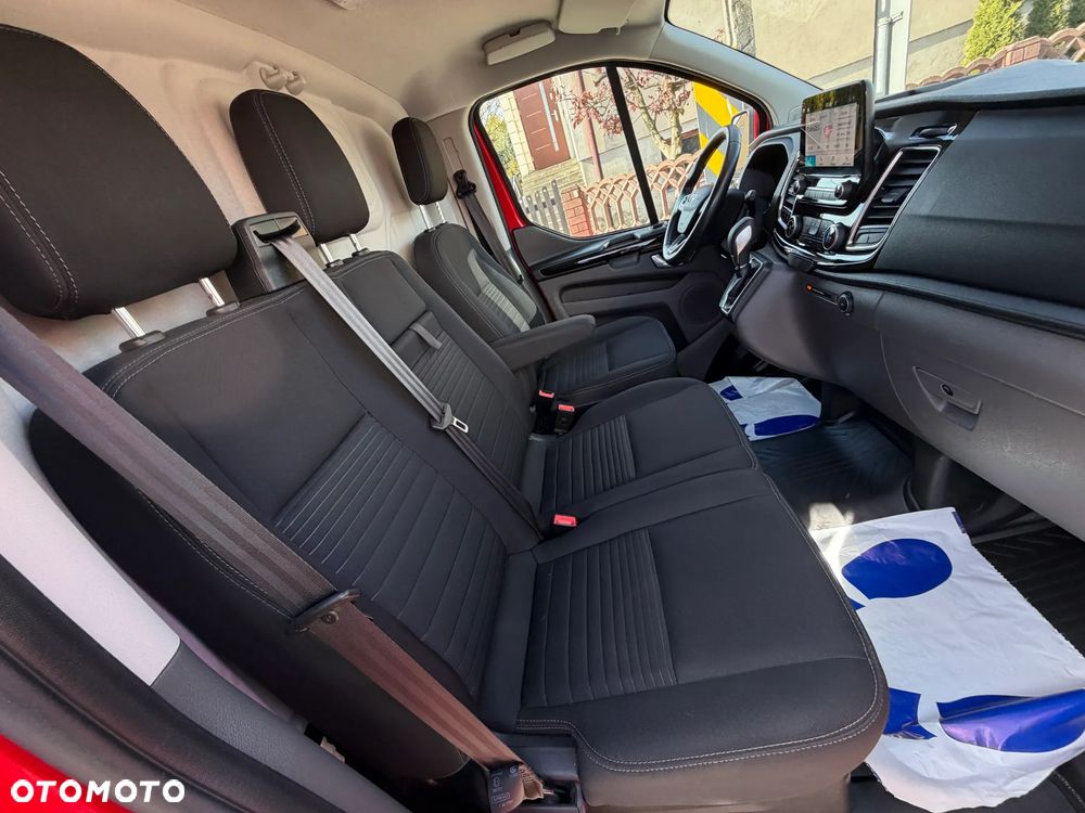 Ford TRANSIT CUSTOM - 11