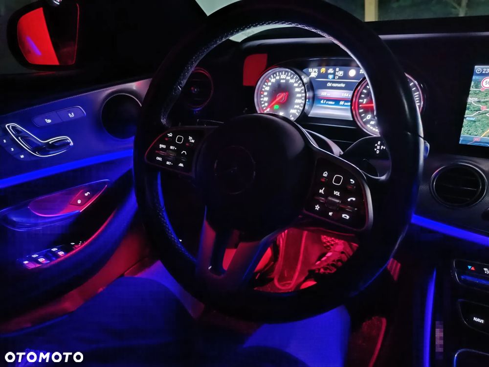 Mercedes-Benz Klasa E 220 d 9G-TRONIC Exclusive - 19