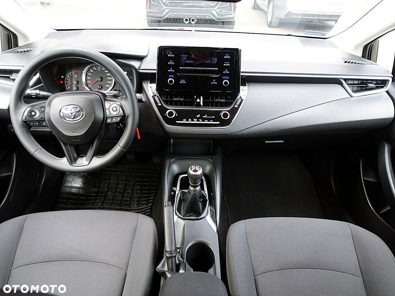 Toyota Corolla - 14