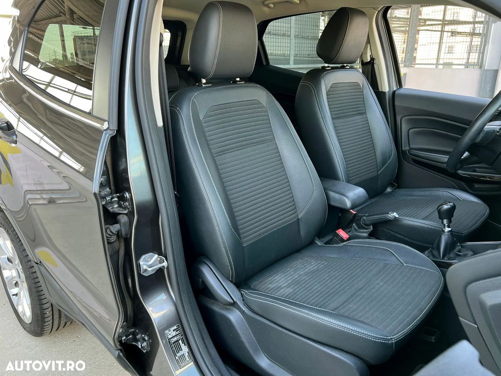 Ford EcoSport 1.0 EcoBoost Titanium - 11