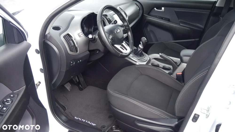 Kia Sportage 1.6 GDI Business Line M 2WD - 24