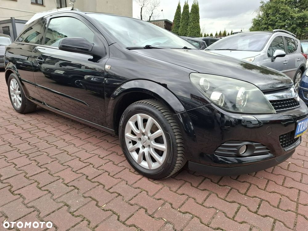 Opel Astra 1.8 Innovation - 1