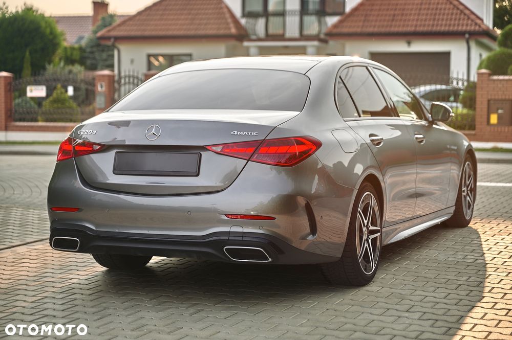 Mercedes-Benz Klasa C 220 d mHEV 4-Matic AMG - 18