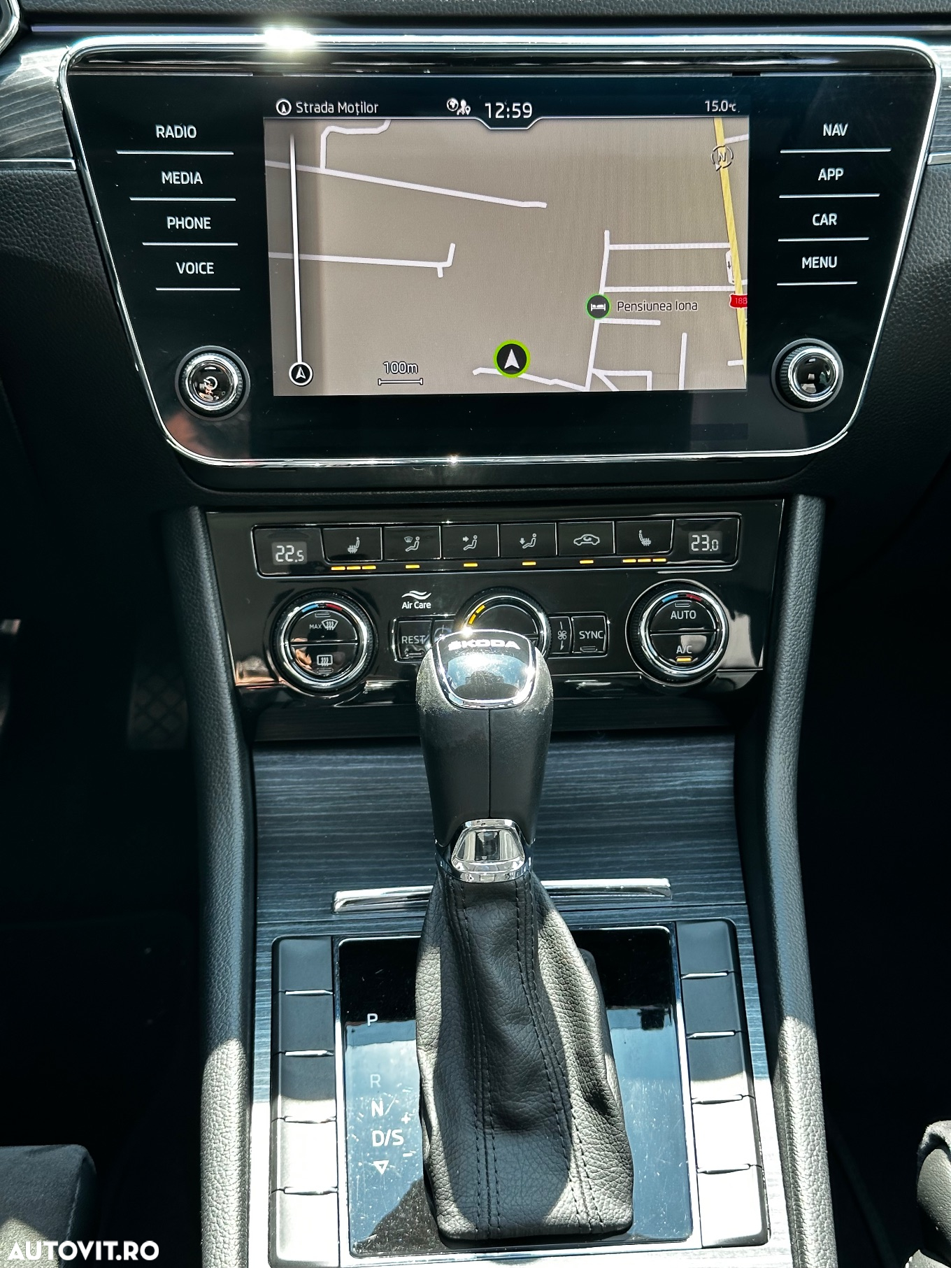 Skoda Superb 1.5 TSI DSG Sportline - 7