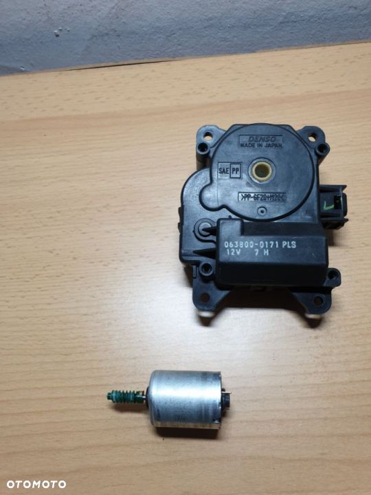 Lexus serwomotor silniczek sterowania nawiewem is 200 is 300 gs 300 gs 430 - 3