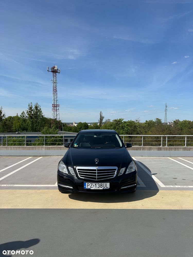 Mercedes-Benz Klasa E 220 CDI BlueEff Avantgarde - 2