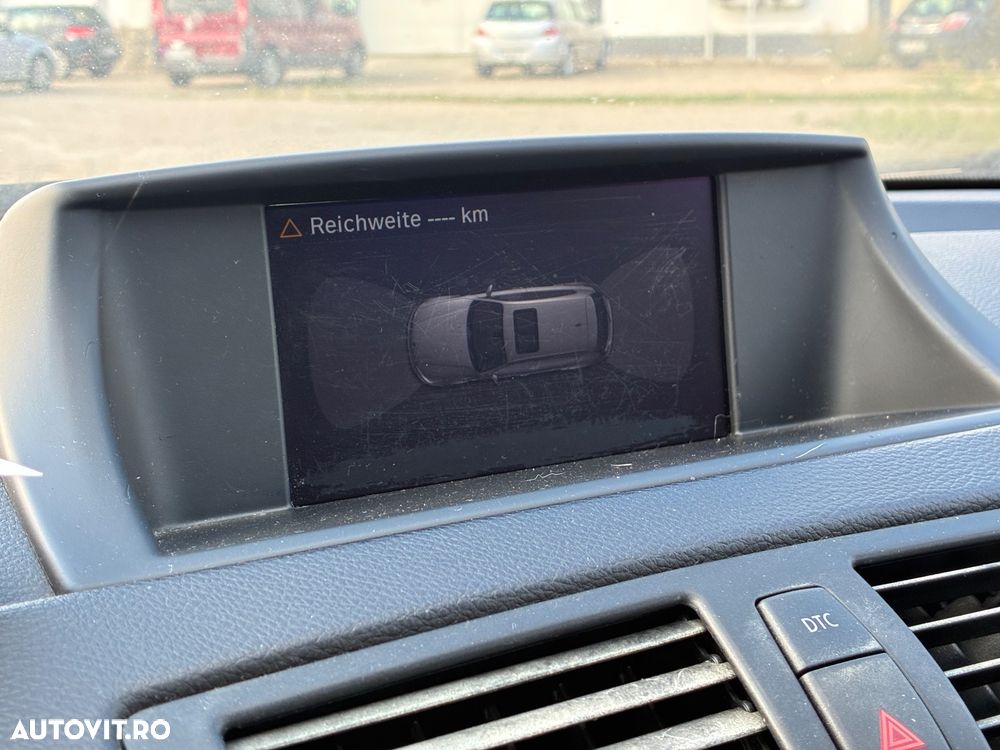 BMW Seria 1 116d - 14