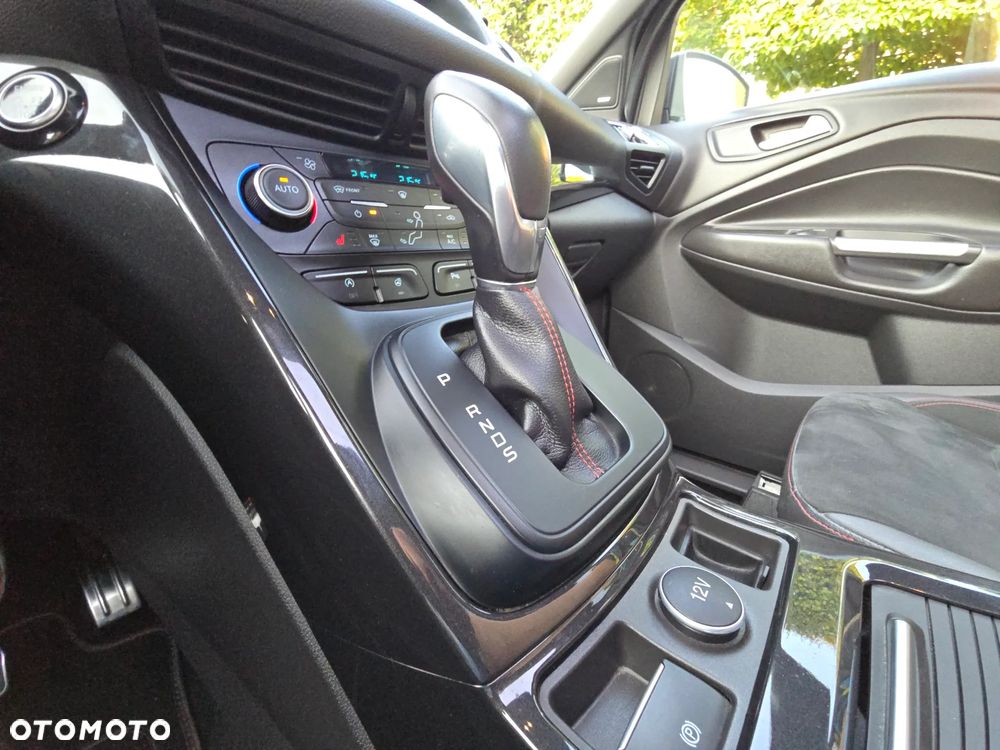 Ford Kuga 2.0 TDCi AWD ST-Line - 5