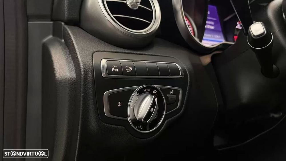 Mercedes-Benz C 63 AMG S - 32