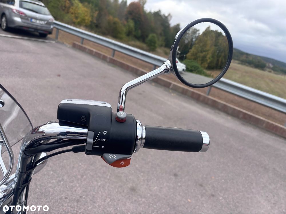 BMW R - 19