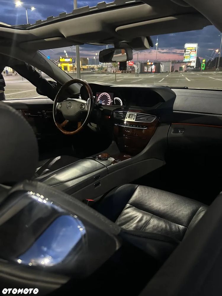 Mercedes-Benz CL 500 7G-TRONIC - 23