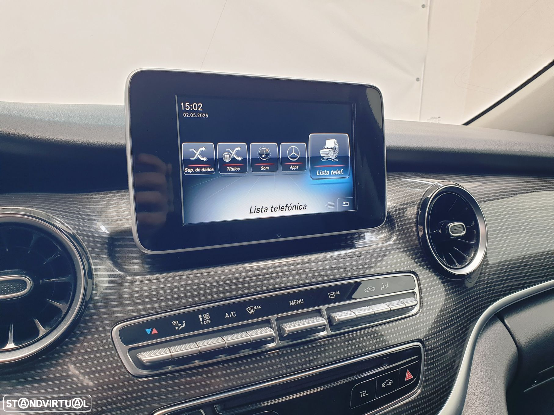Mercedes-Benz V 300 d Longo Avantgarde - 23