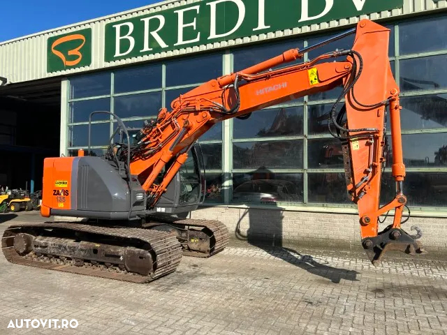 Hitachi ZX 135US-3 - 7