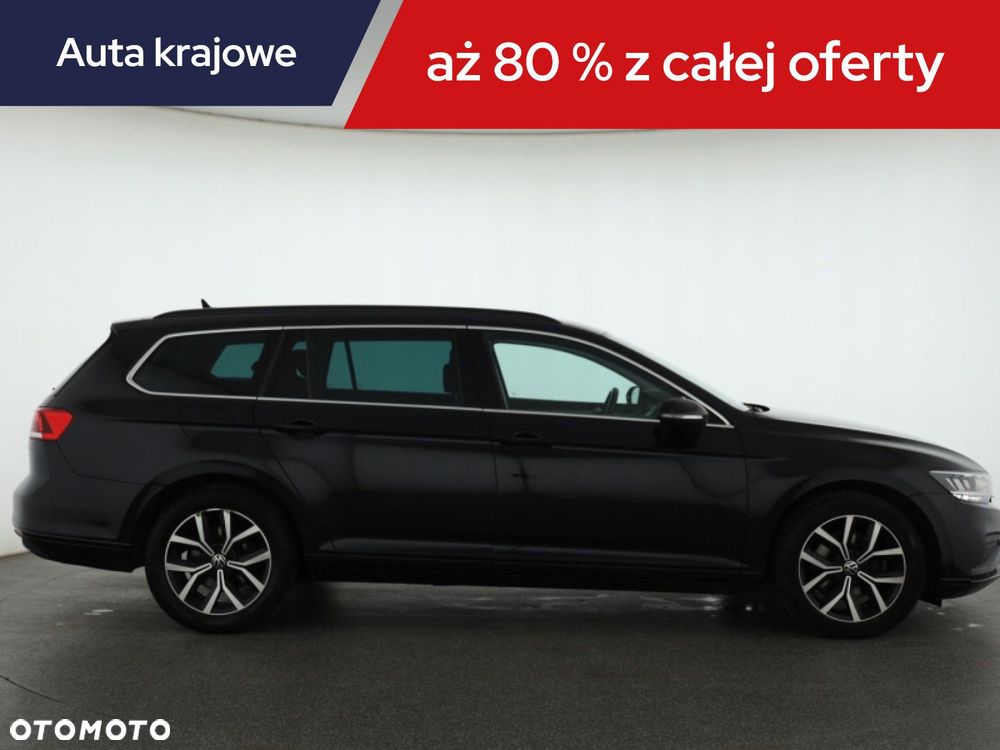 Volkswagen Passat Variant - 8