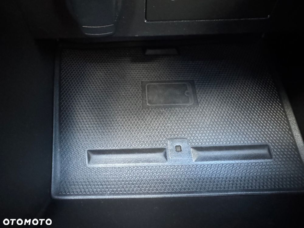Renault Clio E-TECH 140 R.S LINE - 31