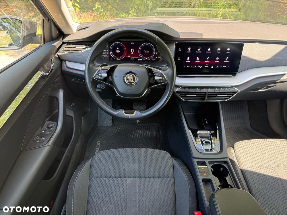 Skoda Octavia 2.0 TDI Style DSG - 15