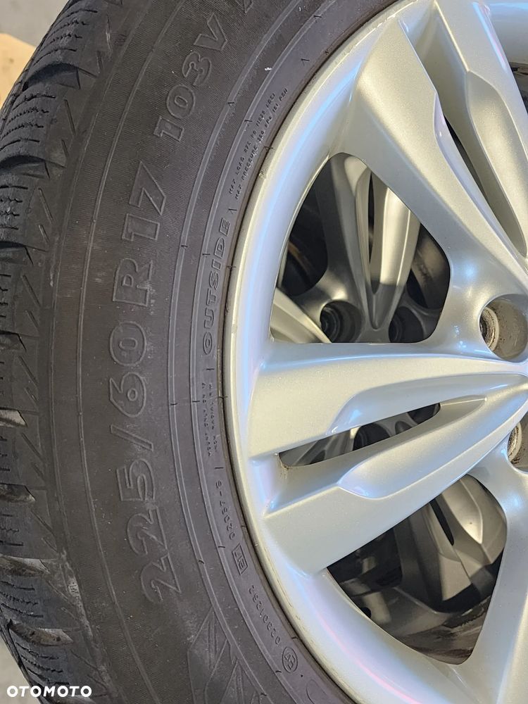 Hyundai IX35 koła aluminiowe 225/60R17 - 8