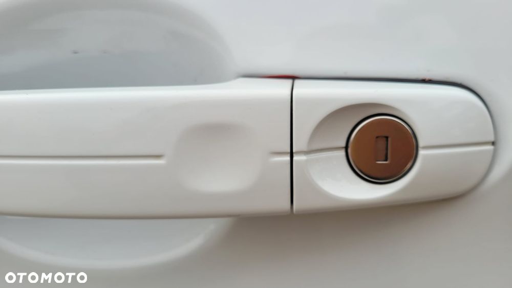 Ford Kuga 2.0 TDCi 4x4 Titanium - 12