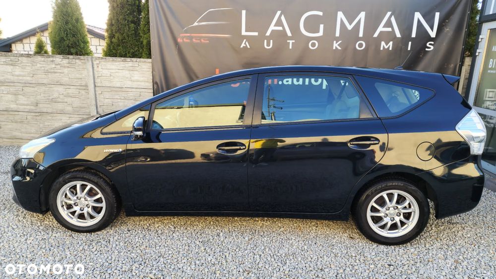 Toyota Prius+ (Hybrid) - 10