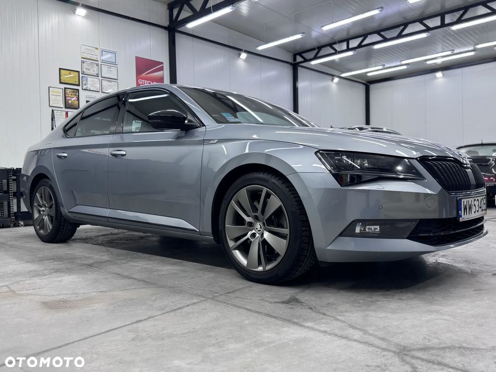 Skoda Superb 2.0 TSI 4x4 Sportline DSG - 2
