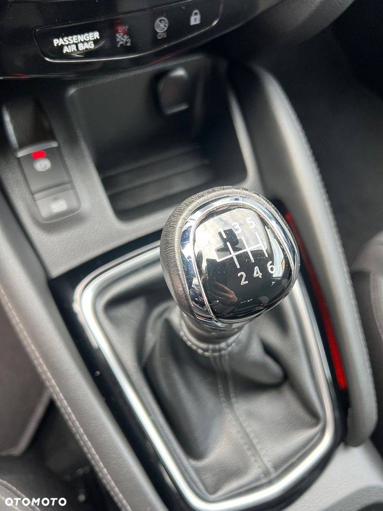 Nissan Qashqai 1.6 DIG-T TEKNA+ - 26