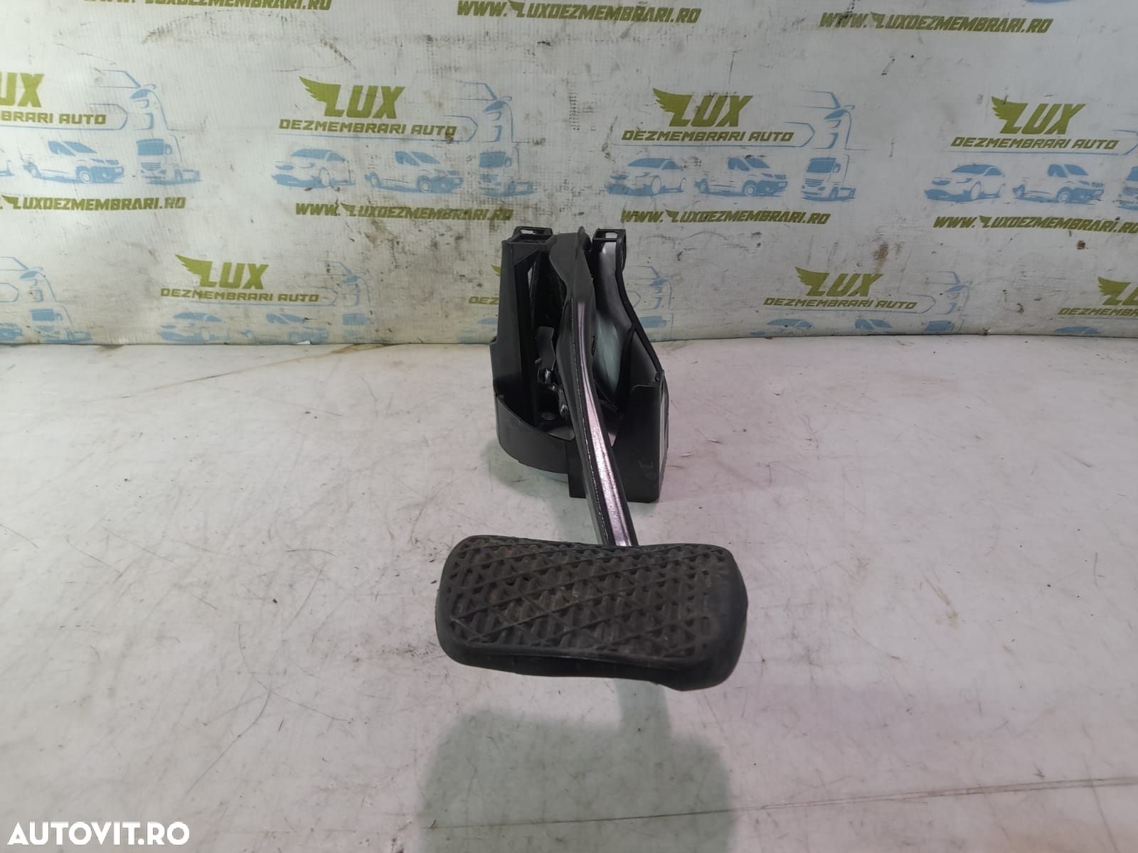 Pedala frana A2042902001 Mercedes-Benz CLS-Class C218/X218 [2011 - 20 - 1